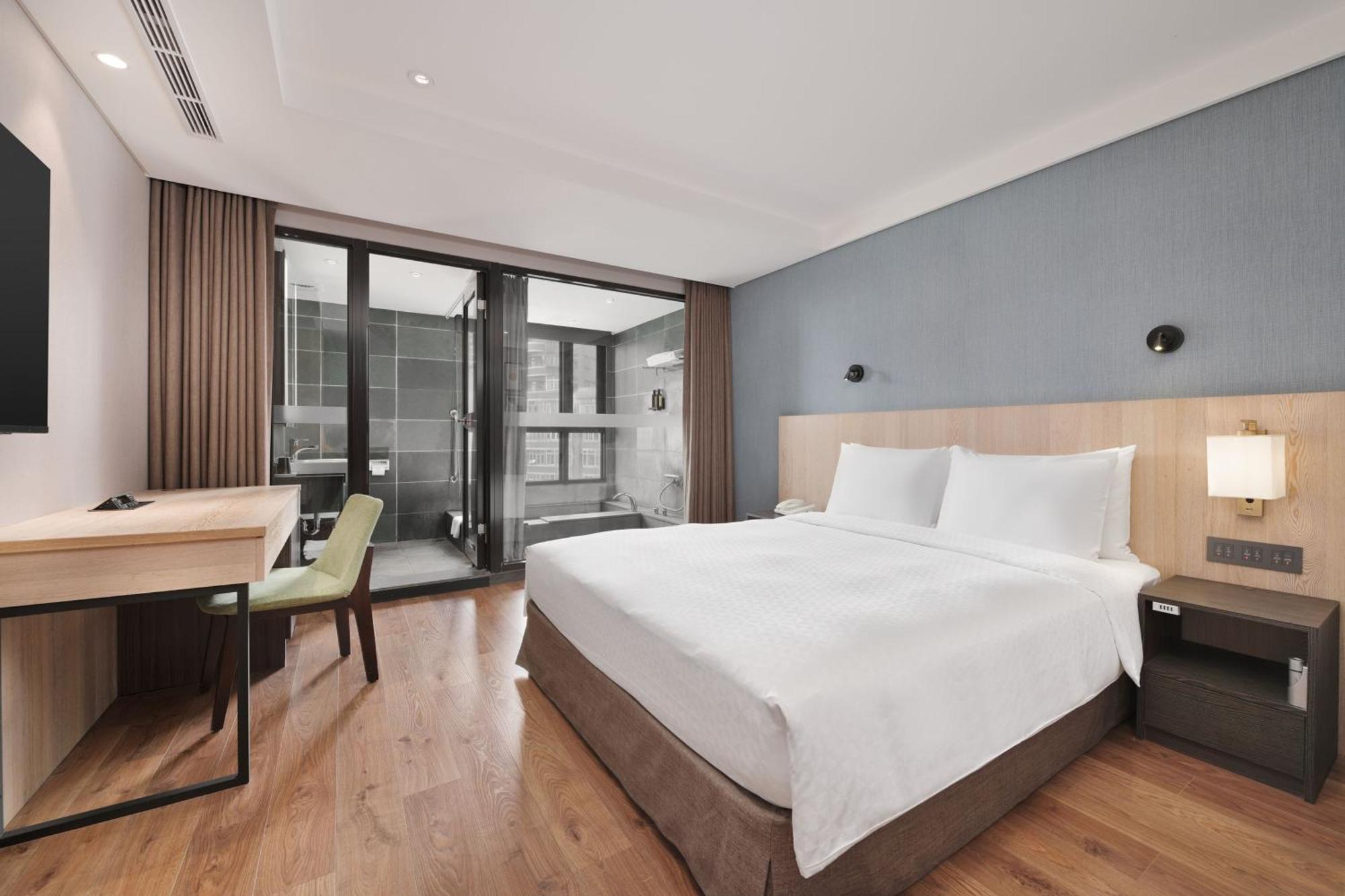 Four Points By Sheraton Yilan Jiaoxi Eksteriør bilde