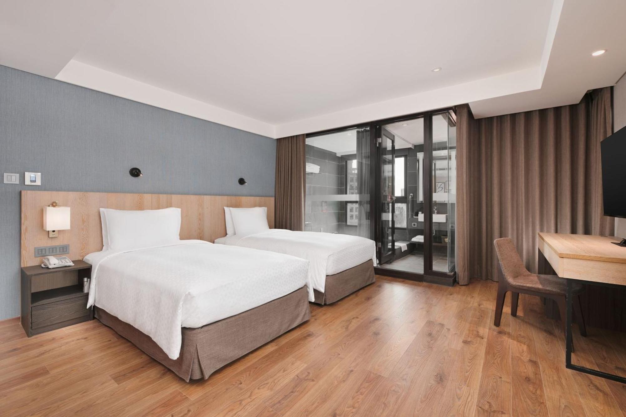 Four Points By Sheraton Yilan Jiaoxi Eksteriør bilde