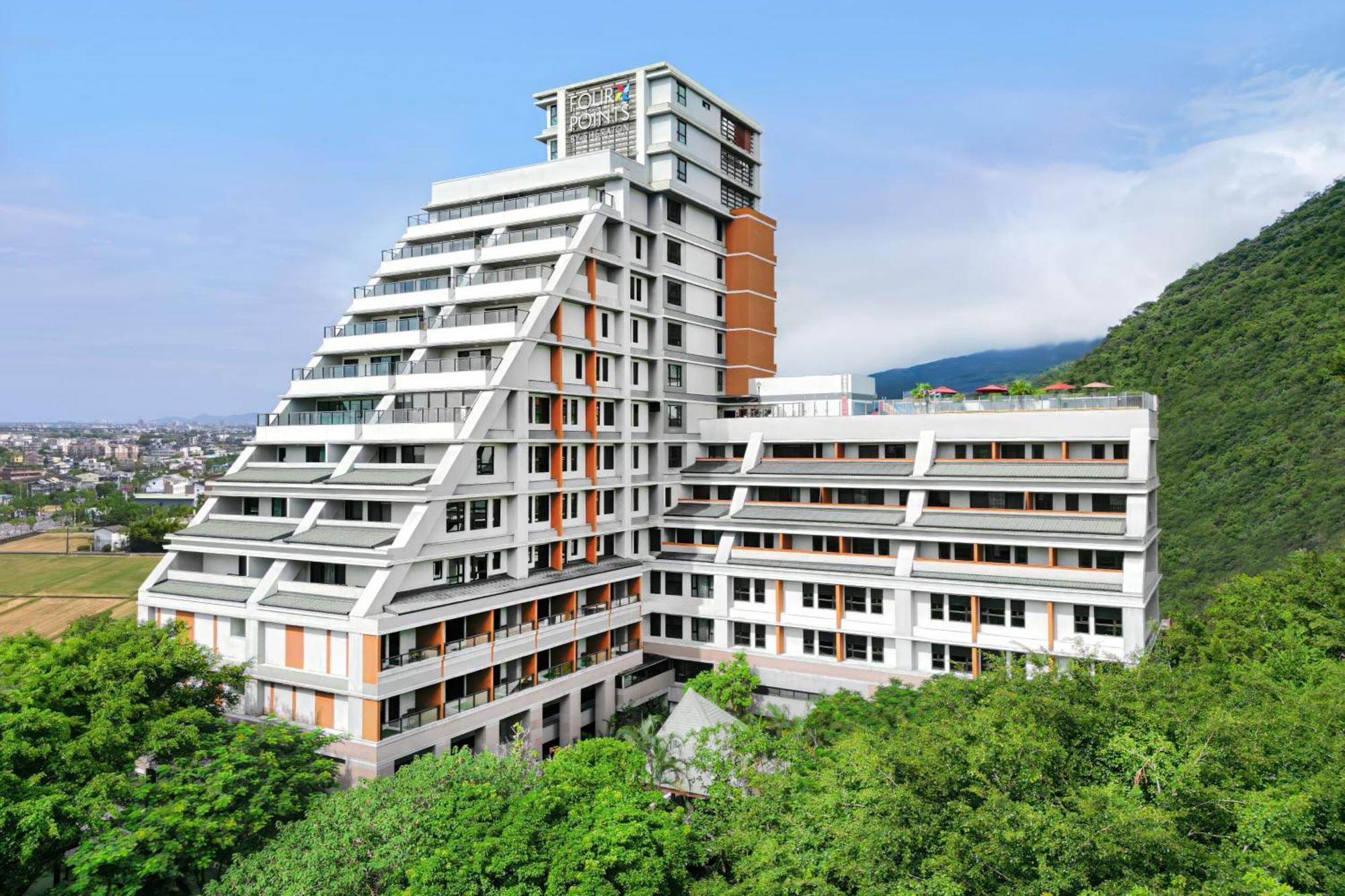 Four Points By Sheraton Yilan Jiaoxi Eksteriør bilde