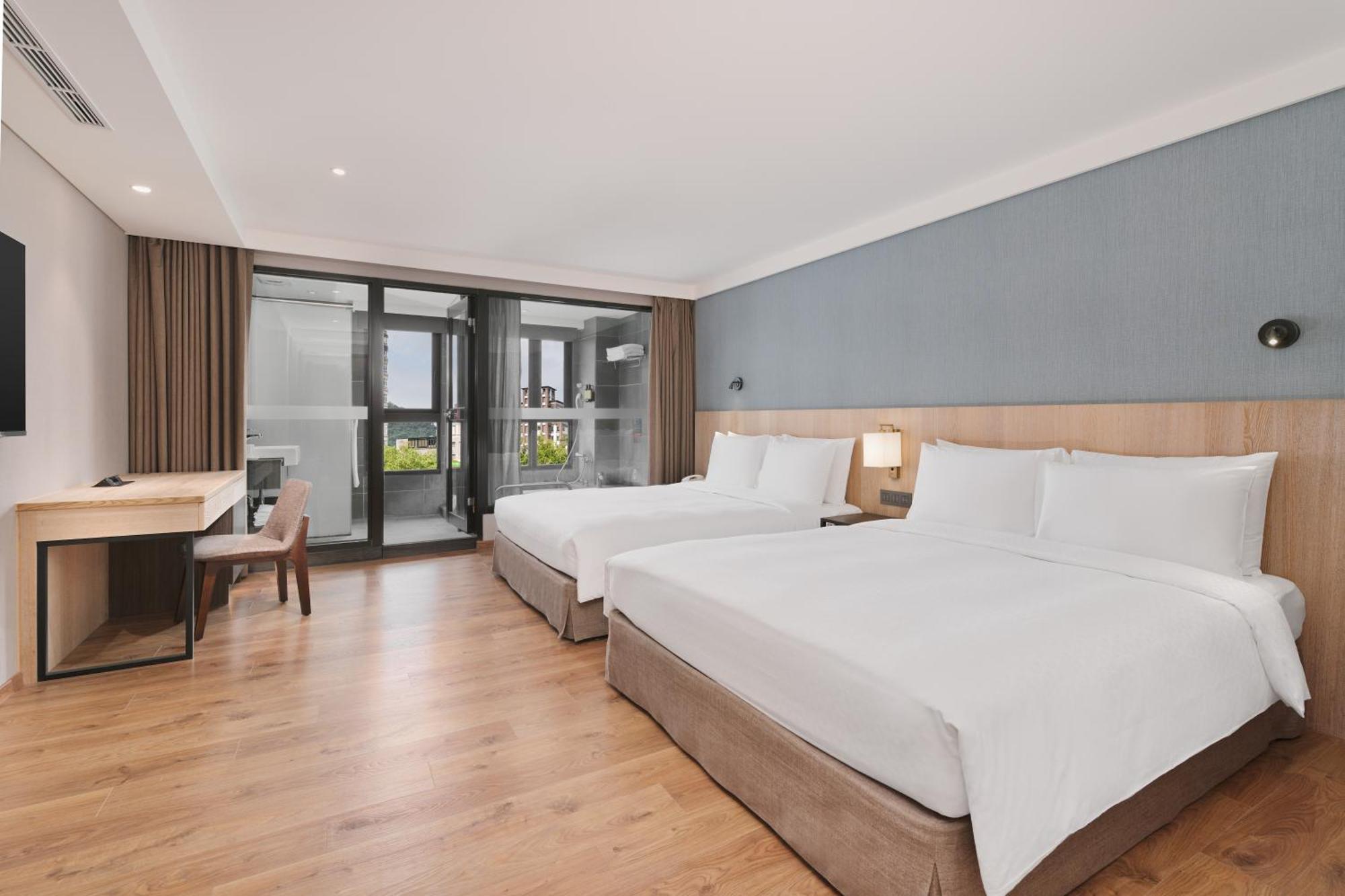 Four Points By Sheraton Yilan Jiaoxi Eksteriør bilde